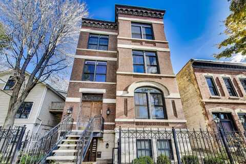 2639 N Sheffield Avenue, Chicago, IL 60614