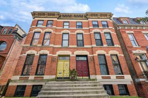 1957 W Schiller Street, Chicago, IL 60622