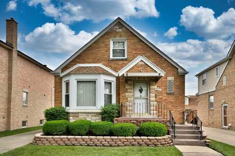 5010 N Merrimac Avenue, Chicago, IL 60630
