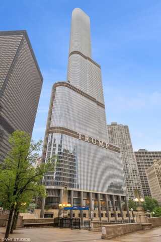 401 N WABASH Avenue, Chicago, IL 60611