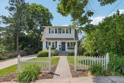 116 Campbell Street, Geneva, IL 60134