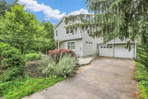 2109 Grange Drive, Urbana, IL 61801