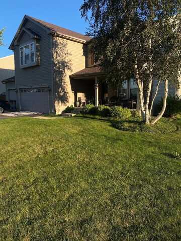 501 E GARFIELD Street, Waterman, IL 60556