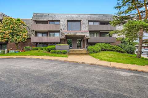 525 Timber Ridge Drive, Carol Stream, IL 60188