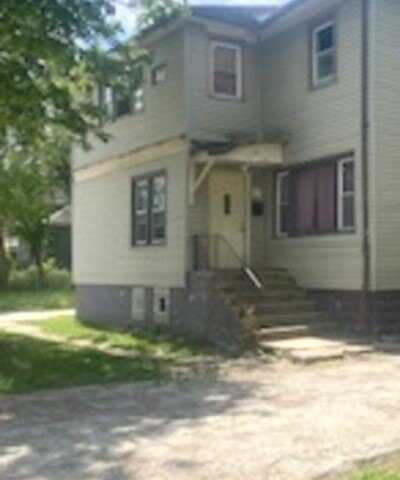 122 W 150th Street, Harvey, IL 60426