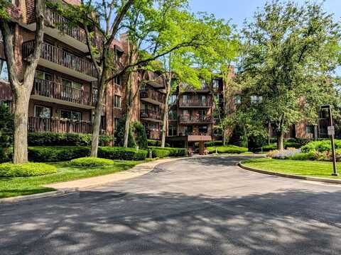 1125 Lake Cook Road, Northbrook, IL 60062