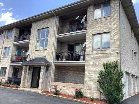 9211 S ROBERTS Road, Hickory Hills, IL 60457
