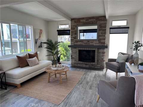 440 29th Street, Manhattan Beach, CA 90266