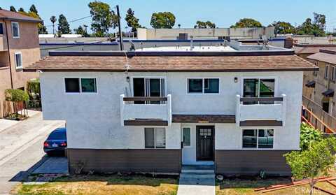 17422 Keelson Lane, Huntington Beach, CA 92647