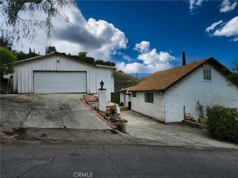 11860 West Trail, Sylmar, CA 91342