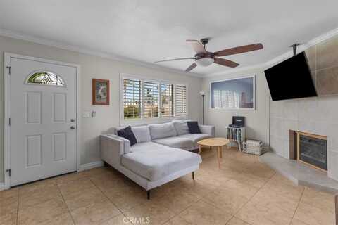 19880 Berkshire Lane, Huntington Beach, CA 92646