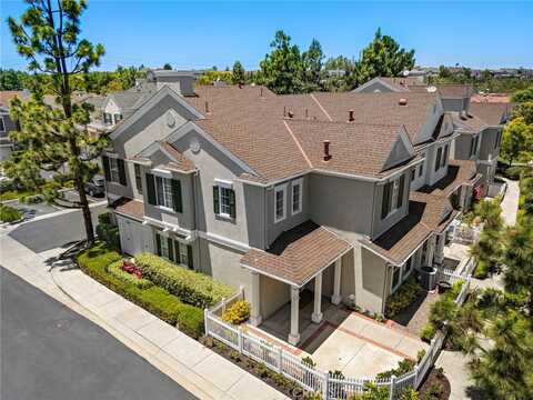 15 Strawflower Street, Ladera Ranch, CA 92694