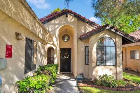 11714 Oak Street, Apple Valley, CA 92308