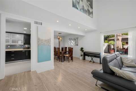 22835 Styles Street, Woodland Hills, CA 91367