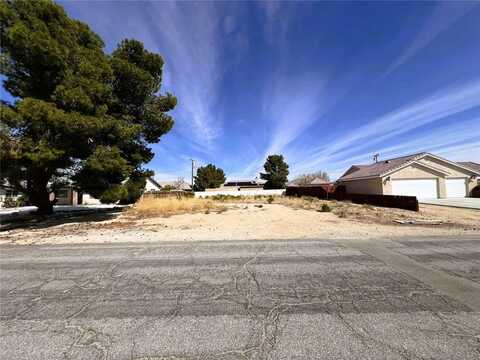 10141 Rea Avenue, California City, CA 93505