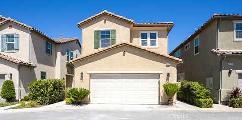 26370 Piazza Di Sarro, Newhall, CA 91321