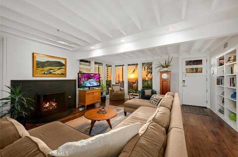 1687 Temple Hills Drive, Laguna Beach, CA 92651