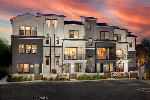 19071 Main Street, Huntington Beach, CA 92648