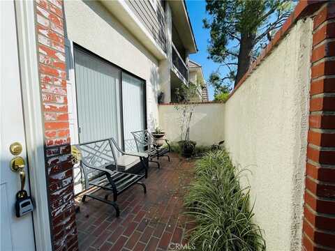10201 Mason Avenue, Chatsworth, CA 91311