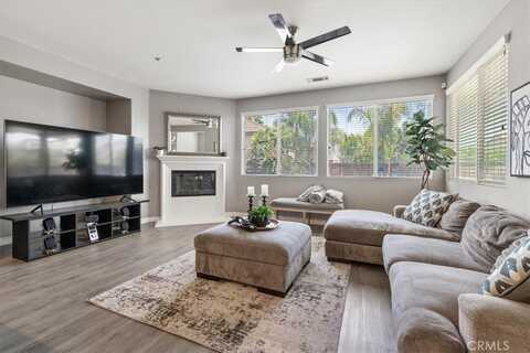 420 Deodar St, Redlands, CA 92374