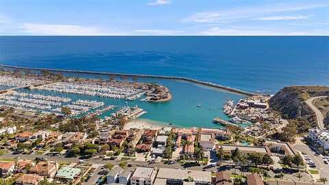 24242 Santa Clara Avenue, Dana Point, CA 92629