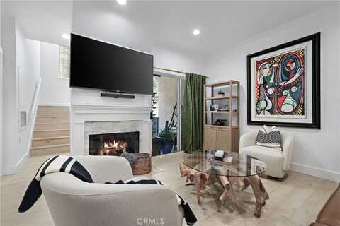 5473 Spanish Oak Lane, Oak Park, CA 91377