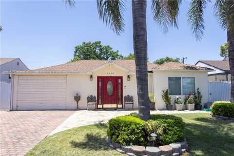6843 Penfield Avenue, Winnetka, CA 91306