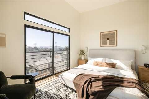 5443 Blackwelder 1/2, Los Angeles, CA 90016
