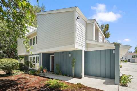 18241 Andrea Circle N, Northridge, CA 91325
