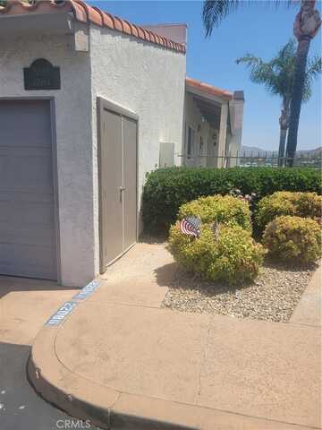 22086 Treasure Island unit 30, Canyon Lake, CA 92587
