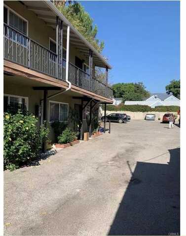 253 E Villa Street, Pasadena, CA 91101