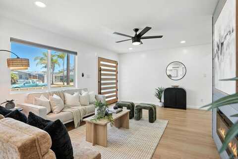 4862 Kesling Court, San Diego, CA 92117