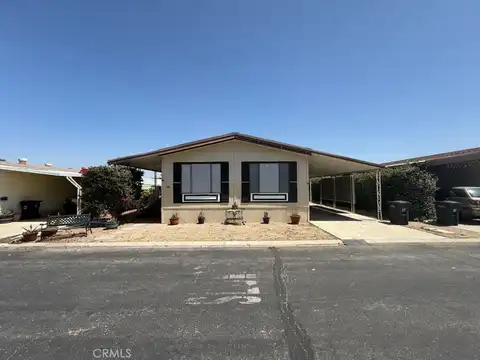 1300 W Menlo Avenue, Hemet, CA 92543
