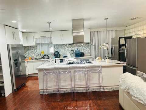 1025 Sur Riverside Av, Rialto, CA 92376