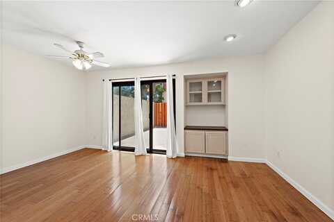 310 W Imperial Avenue, El Segundo, CA 90245