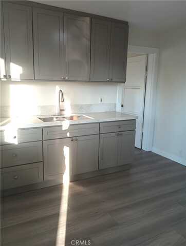 964 E 7th Street, Pomona, CA 91766