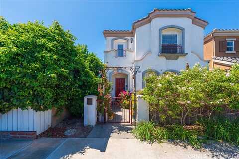 608 Indianapolis Avenue, Huntington Beach, CA 92648