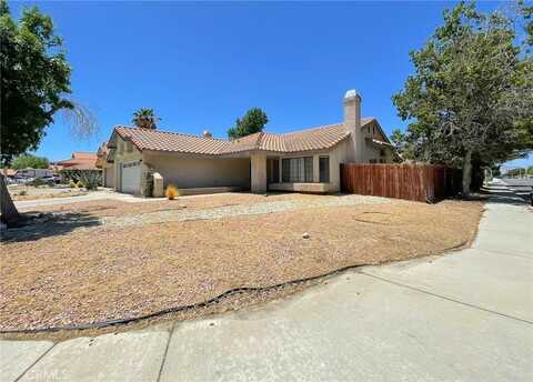 37543 Royal Court, Palmdale, CA 93552