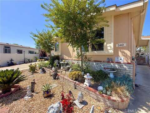 15455 Glenoaks Boulevard, Sylmar, CA 91342