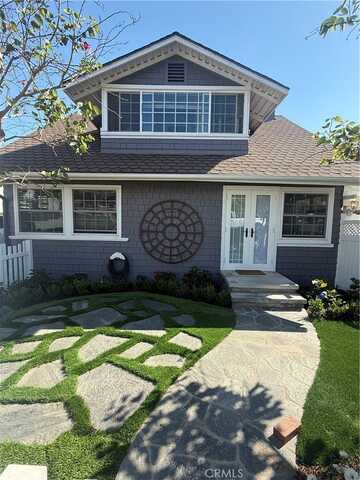 437 Cypress Drive, Laguna Beach, CA 92651