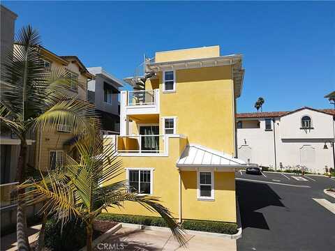 393 Wadsworth Avenue, Pismo Beach, CA 93449
