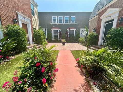 1760 Las Palmas Avenue 1/2, Hollywood, CA 90028