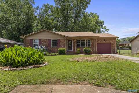 2703 Oakdale Terrace, Huntsville, AL 35810