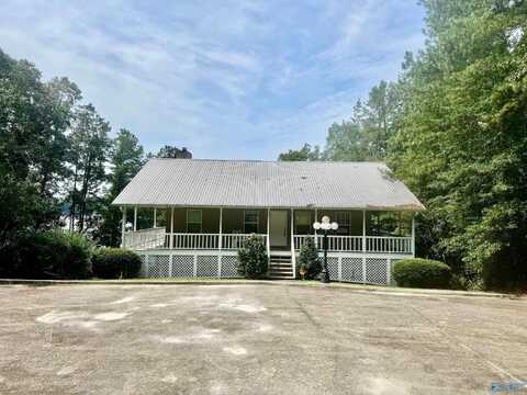 512 County Road 662, Cedar Bluff, AL 35959