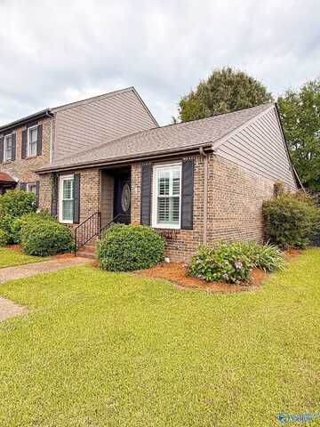 412 Lakepoint Drive, Gadsden, AL 35901