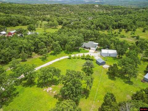 2631 HWY W, Pontiac, MO 65729