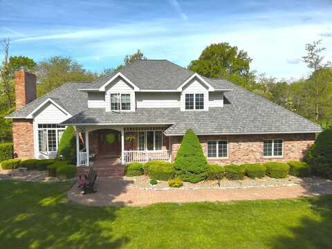 2819 County Road 1450, Moberly, MO 65270