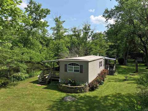5521 E 650 N., Rochester, IN 46975