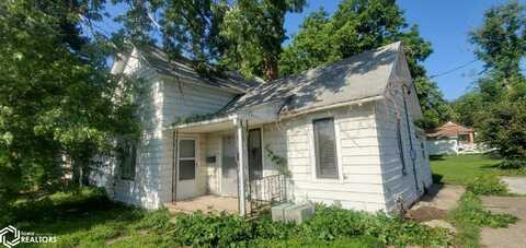 709 S Pennsylvania Avenue, Mason City, IA 50401