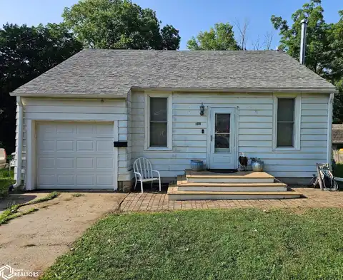 105 K Avenue W, Oskaloosa, IA 52577